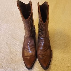 Madden girl brown western boots size 8.5